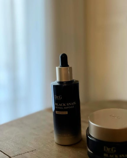 ME on LIPS 「ブラックスネイルクリームとブラックスネイルレチノールアンプルを..」(2枚目)