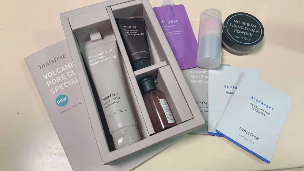 ノーセバム フィニッシングパウダー/innisfree/ルースパウダーを使ったクチコミ（2枚目）