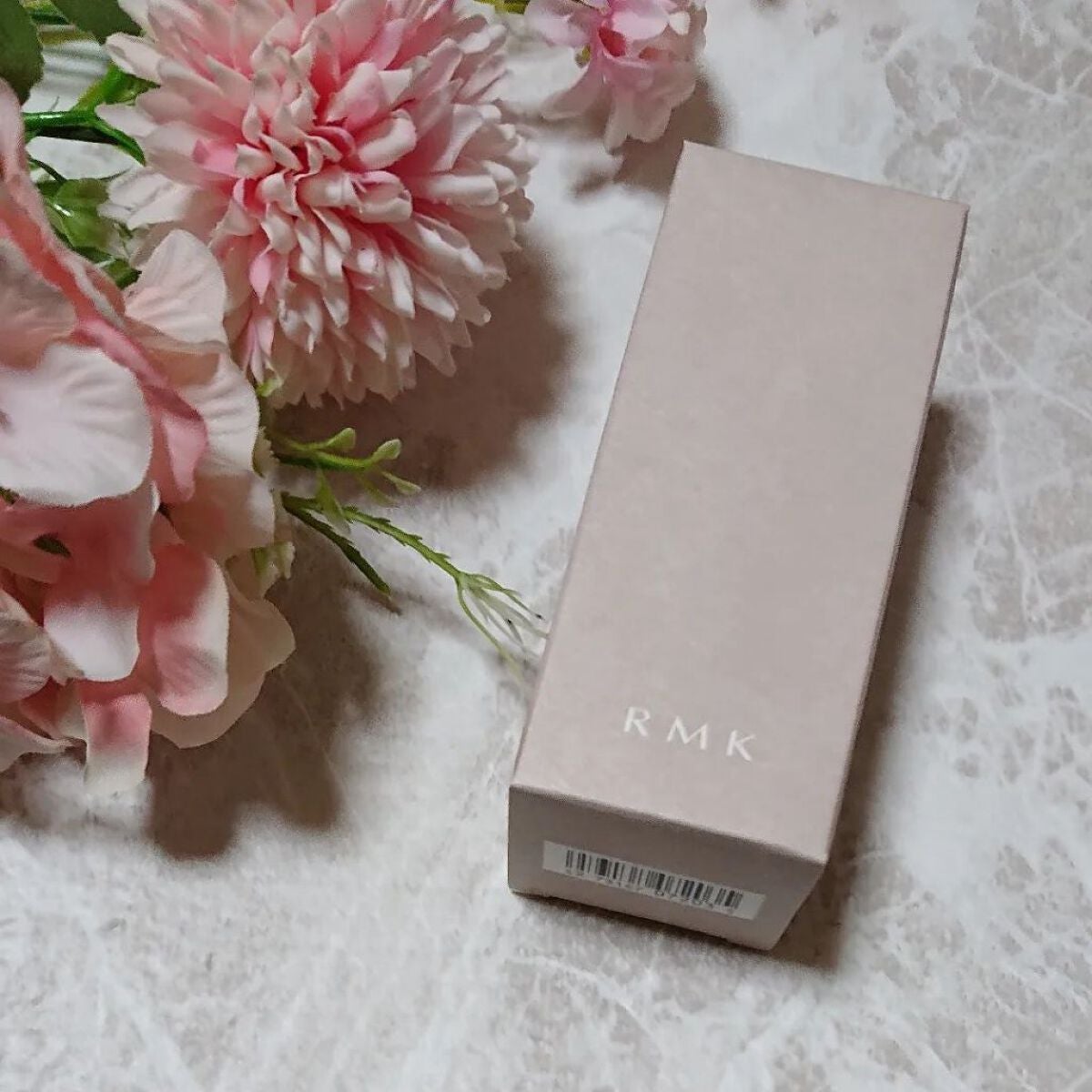 RMK リクイドファンデーション フローレスカバレッジ/RMK/リキッドファンデーションを使ったクチコミ(1枚目)