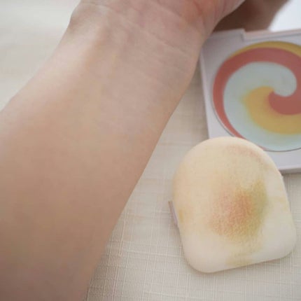 カラーブレンドグローファンデーション/ディエム クルール/クリーム・エマルジョンファンデーションを使ったクチコミ(4枚目)