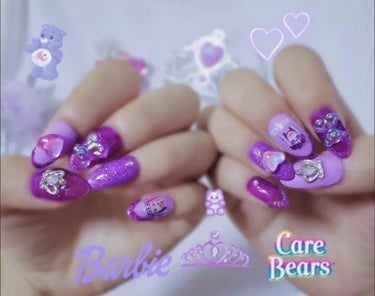 purplenail💅💜

今回は、私がだーーいすきなものをただただ
つめこんだネイルになります🌼

👠Barbie
🐻carebare
👸tiara
💜purple

これを全て入れています♡♡
ネイ