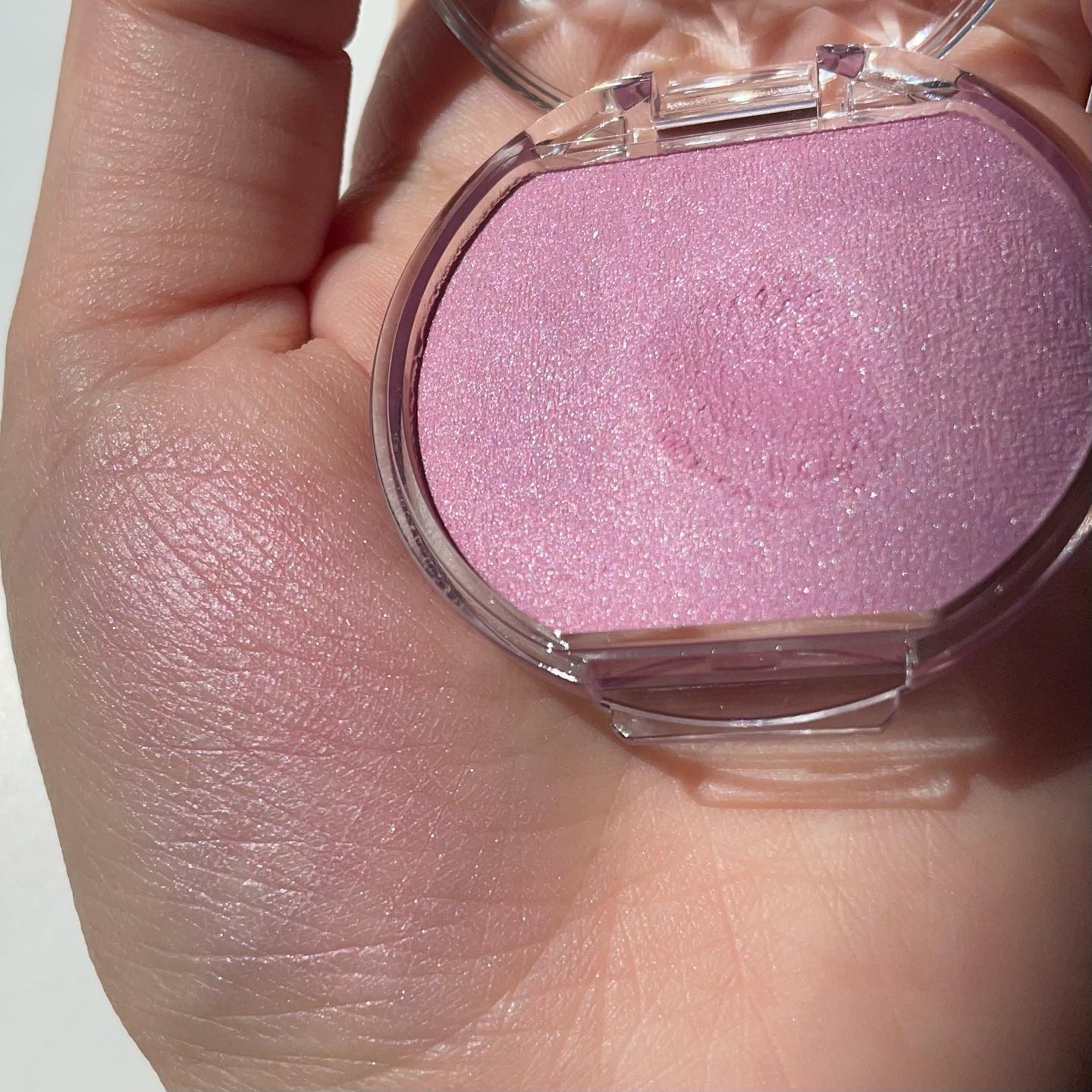 トゥルーディメンショングロウチーク/hince/パウダーチークを使ったクチコミ（2枚目）