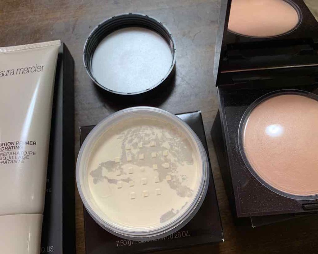 ルースセッティングパウダー トランスルーセント/ローラ メルシエ/ルースパウダーを使ったクチコミ（1枚目）