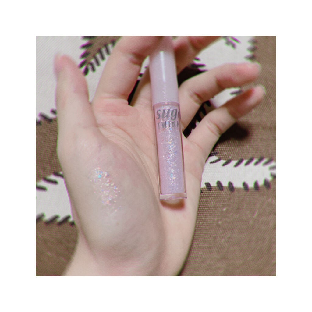 シュガー トゥインクル リキッド グリッター/PERIPERA/グリッターを使ったクチコミ(1枚目)