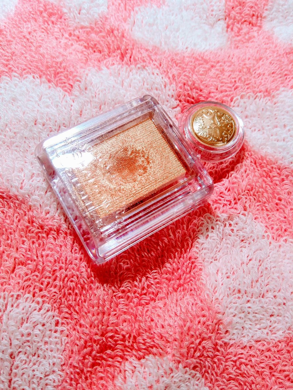 シャドーカスタマイズ/MAJOLICA MAJORCA/単色アイシャドウを使ったクチコミ(1枚目)