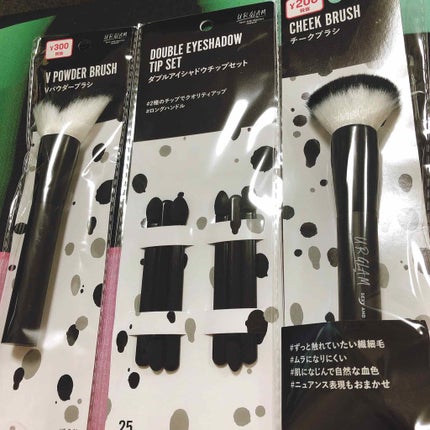 UR GLAM V POWDER BRUSH(Vパウダーブラシ)/U R GLAM/メイクブラシを使ったクチコミ(1枚目)
