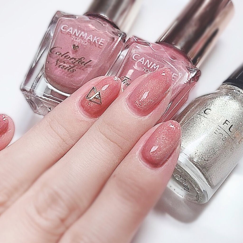 カラフルネイルズ/キャンメイク/マニキュアを使ったクチコミ(3枚目)