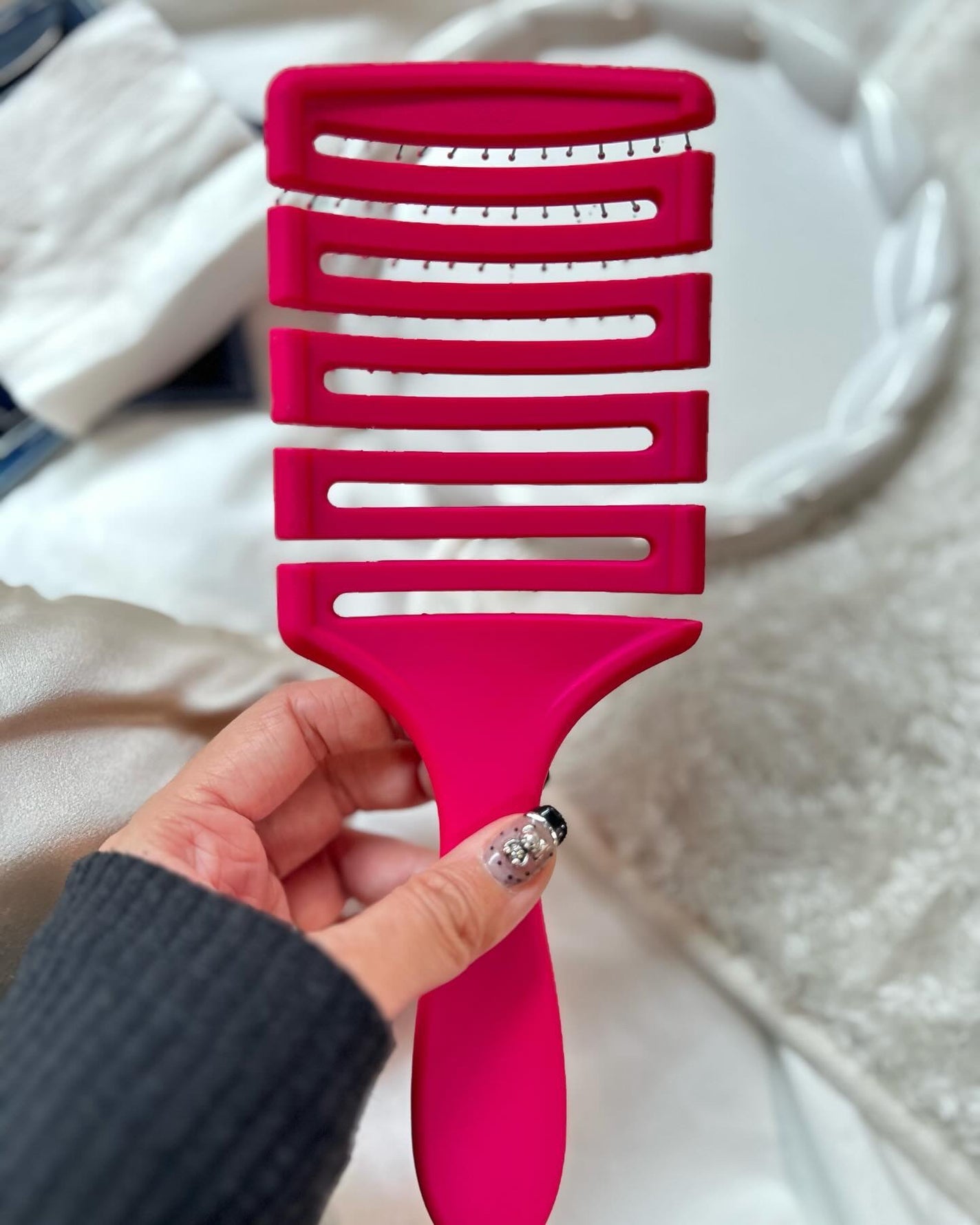 フレックスドライ パドルブラシ ピンク/ウェットブラシ/ヘアブラシを使ったクチコミ(4枚目)