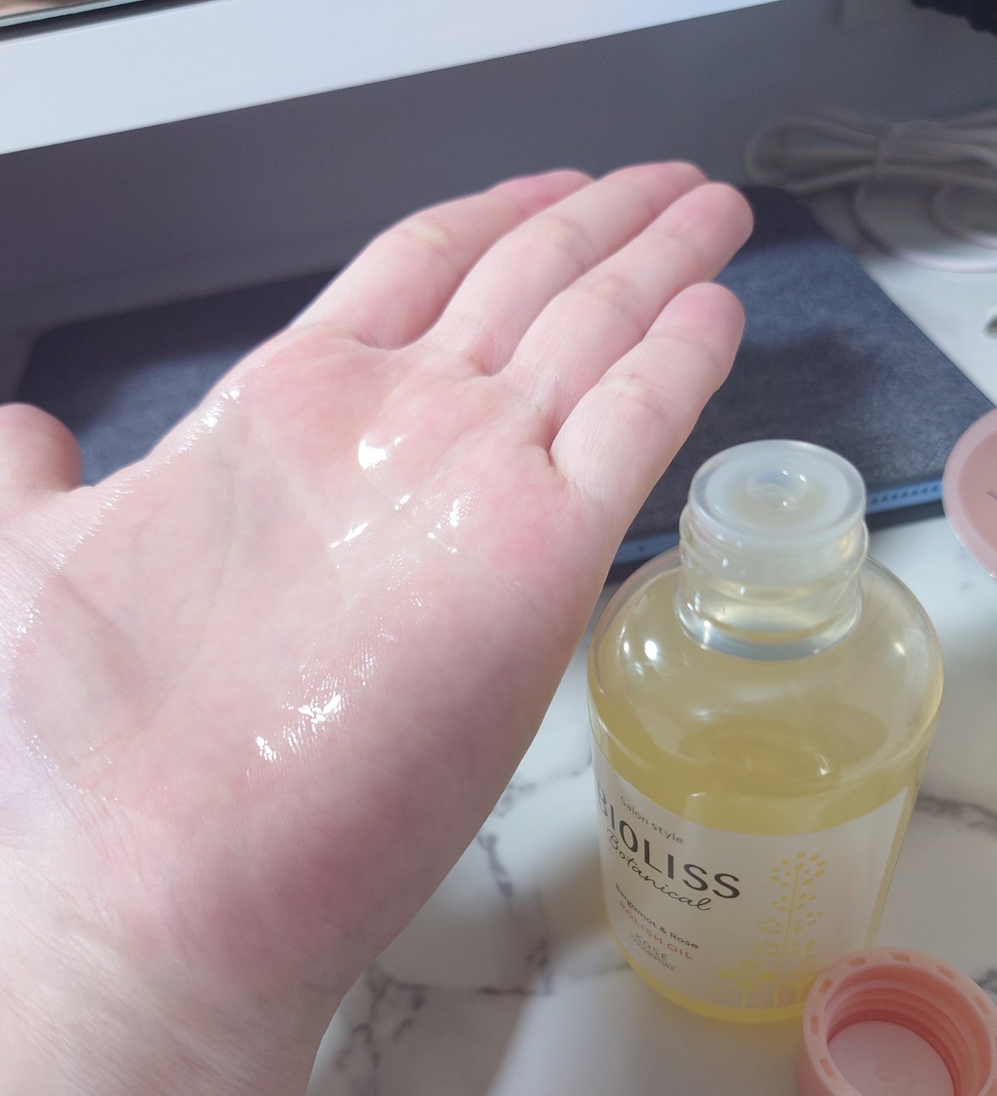 ボタニカル ポリッシュオイル/SSビオリス/ヘアオイルを使ったクチコミ(3枚目)