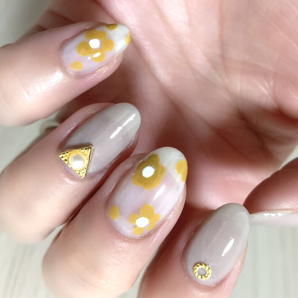 カラフルネイルズ/キャンメイク/マニキュアを使ったクチコミ（2枚目）