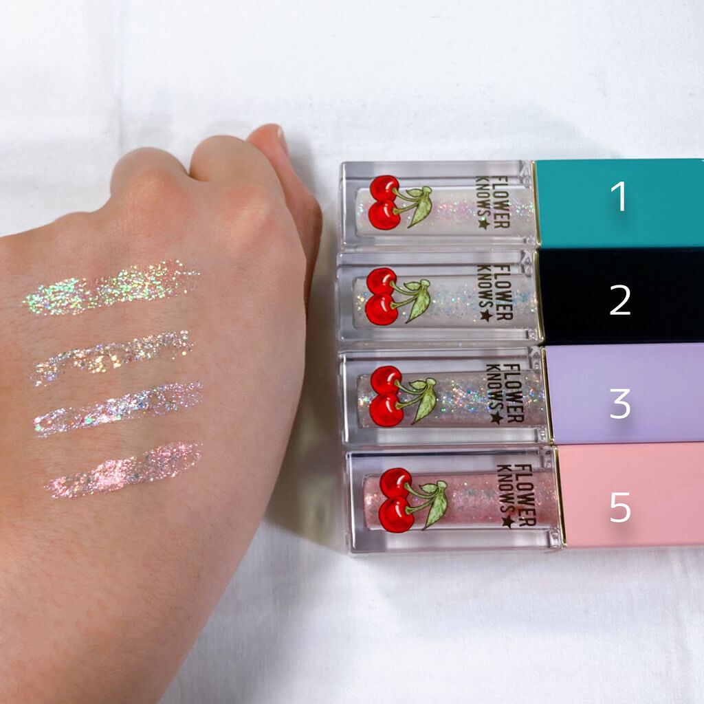 Cherry Love グリッター リキッドアイシャドウ/FlowerKnows/グリッターを使ったクチコミ(2枚目)