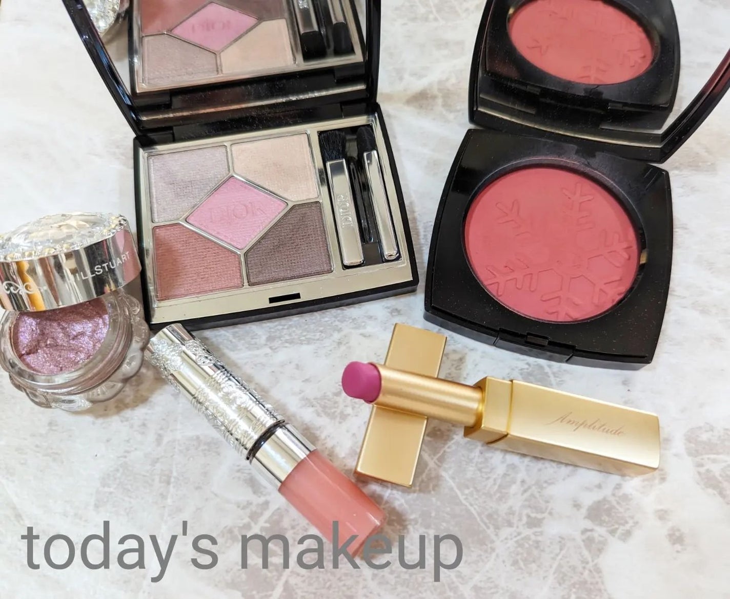 コンスピキュアス マットリップス/Amplitude/口紅を使ったクチコミ(1枚目)