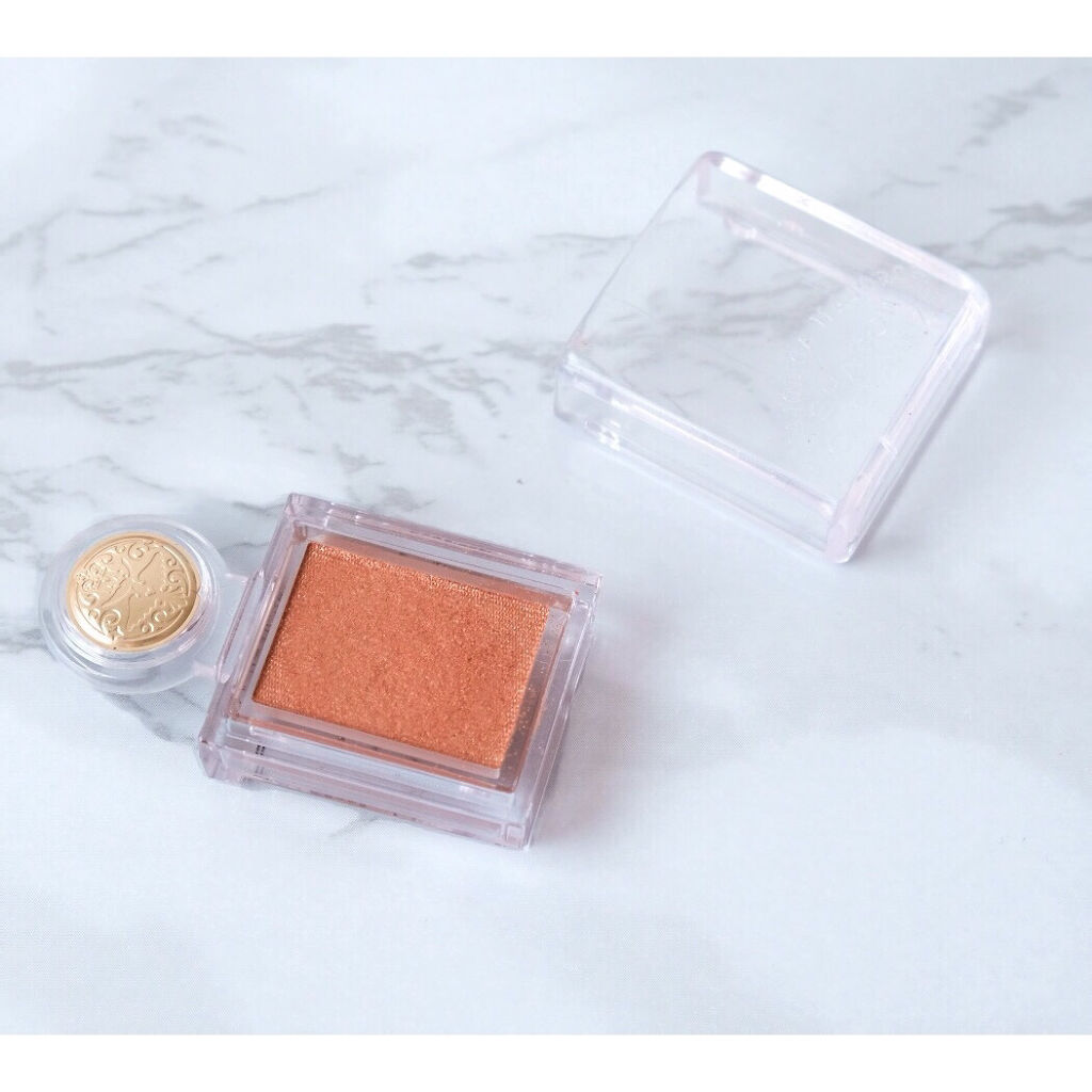 シャドーカスタマイズ/MAJOLICA MAJORCA/単色アイシャドウを使ったクチコミ（1枚目）