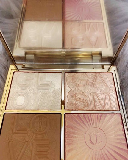 グロウガズム フェイスパレット ライトガズム/Charlotte Tilbury/パウダーチークを使ったクチコミ(2枚目)