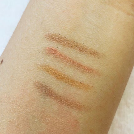 ミネラルクラッシィシャドー/エトヴォス/アイシャドウパレットを使ったクチコミ(4枚目)