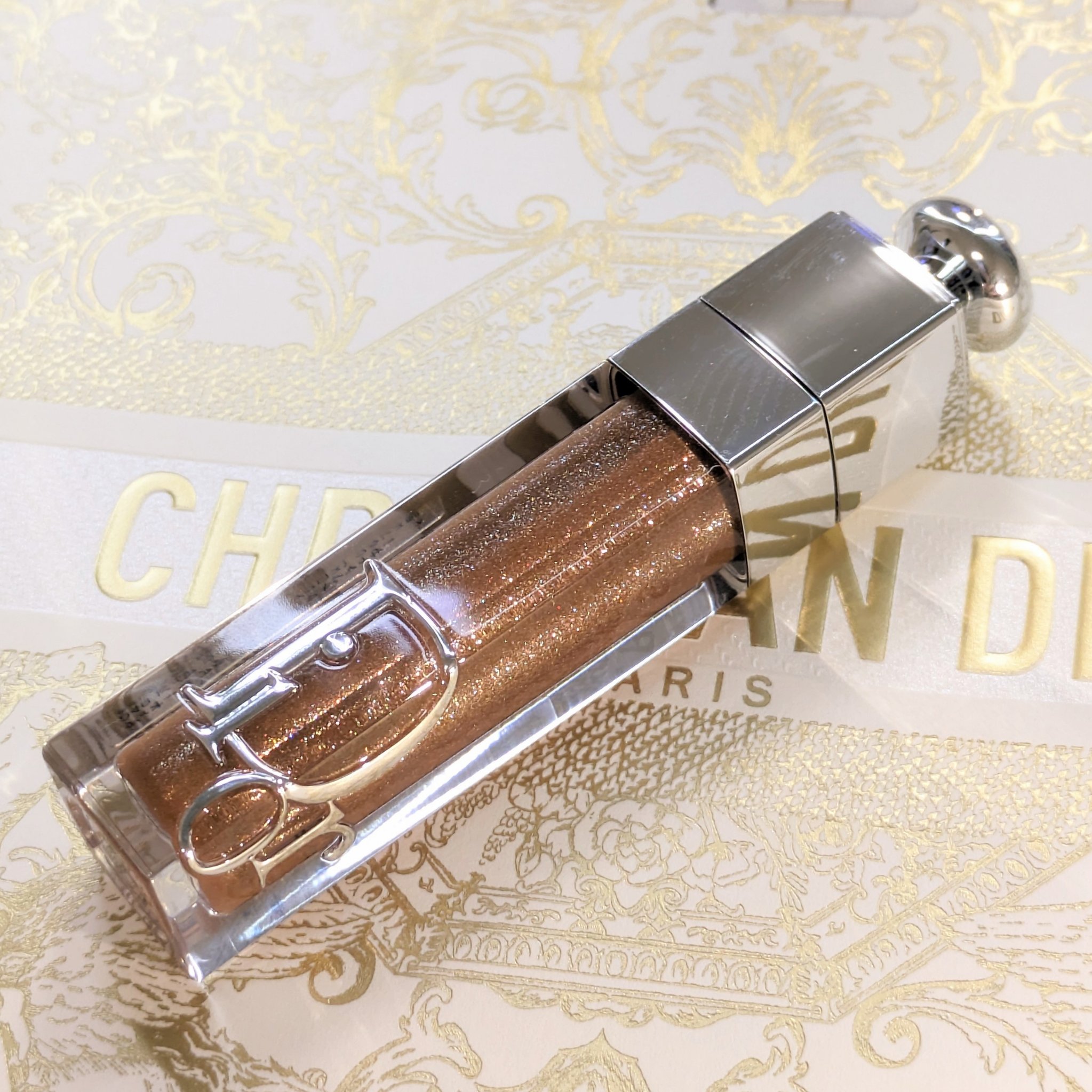 ディオール アディクト リップ マキシマイザー 049 ピュア コッパー（ホリデー 2023 数量限定色）/Dior/リップグロスを使ったクチコミ（2枚目）