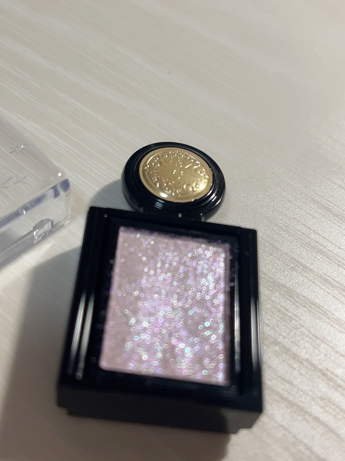 シャドーカスタマイズ/MAJOLICA MAJORCA/単色アイシャドウを使ったクチコミ（3枚目）