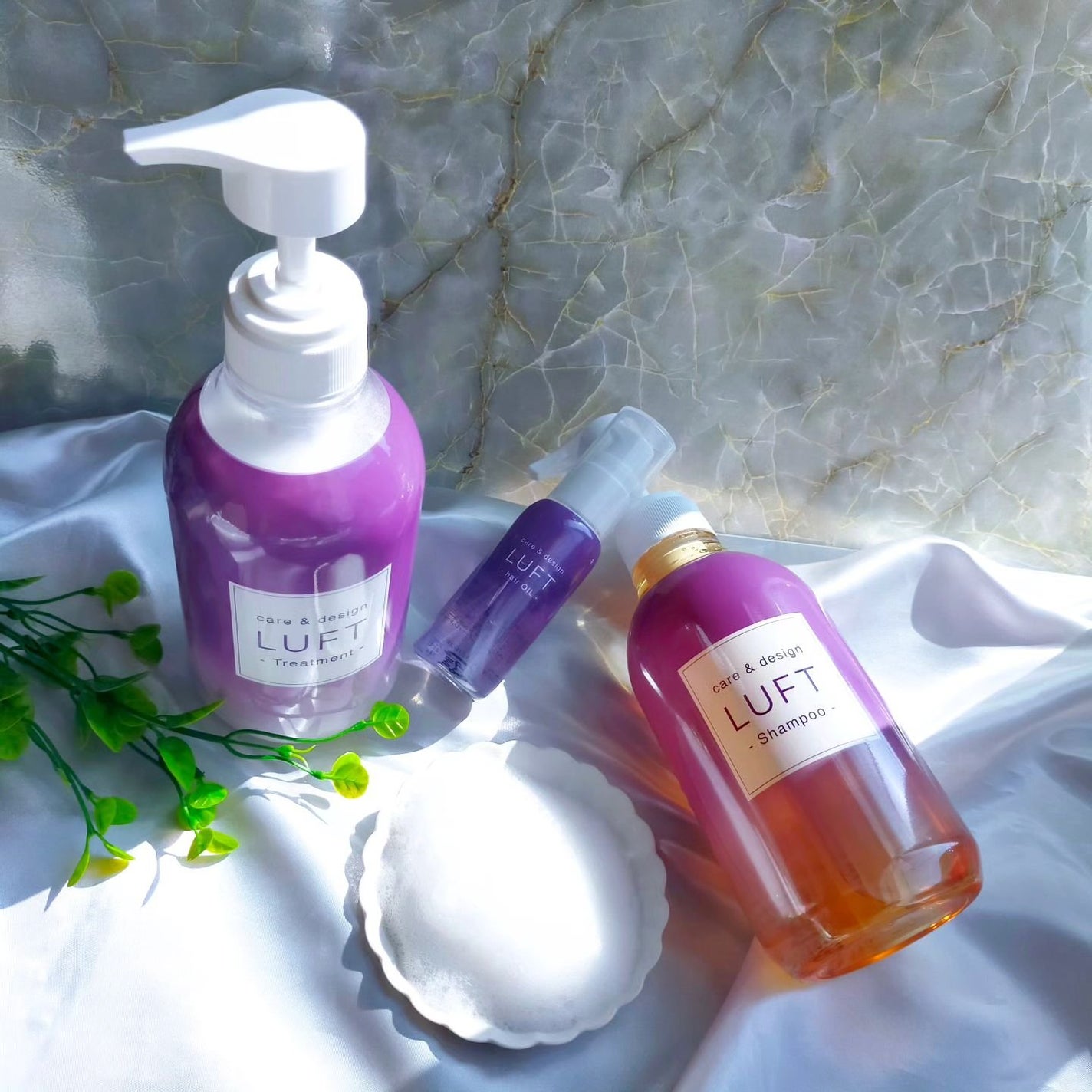 ケア&デザインオイル D/LUFT/ヘアオイルを使ったクチコミ(2枚目)