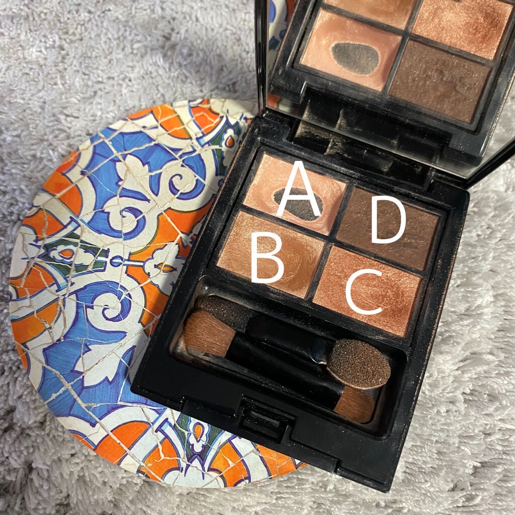 ミネラルクラッシィシャドー/エトヴォス/アイシャドウパレットを使ったクチコミ(2枚目)