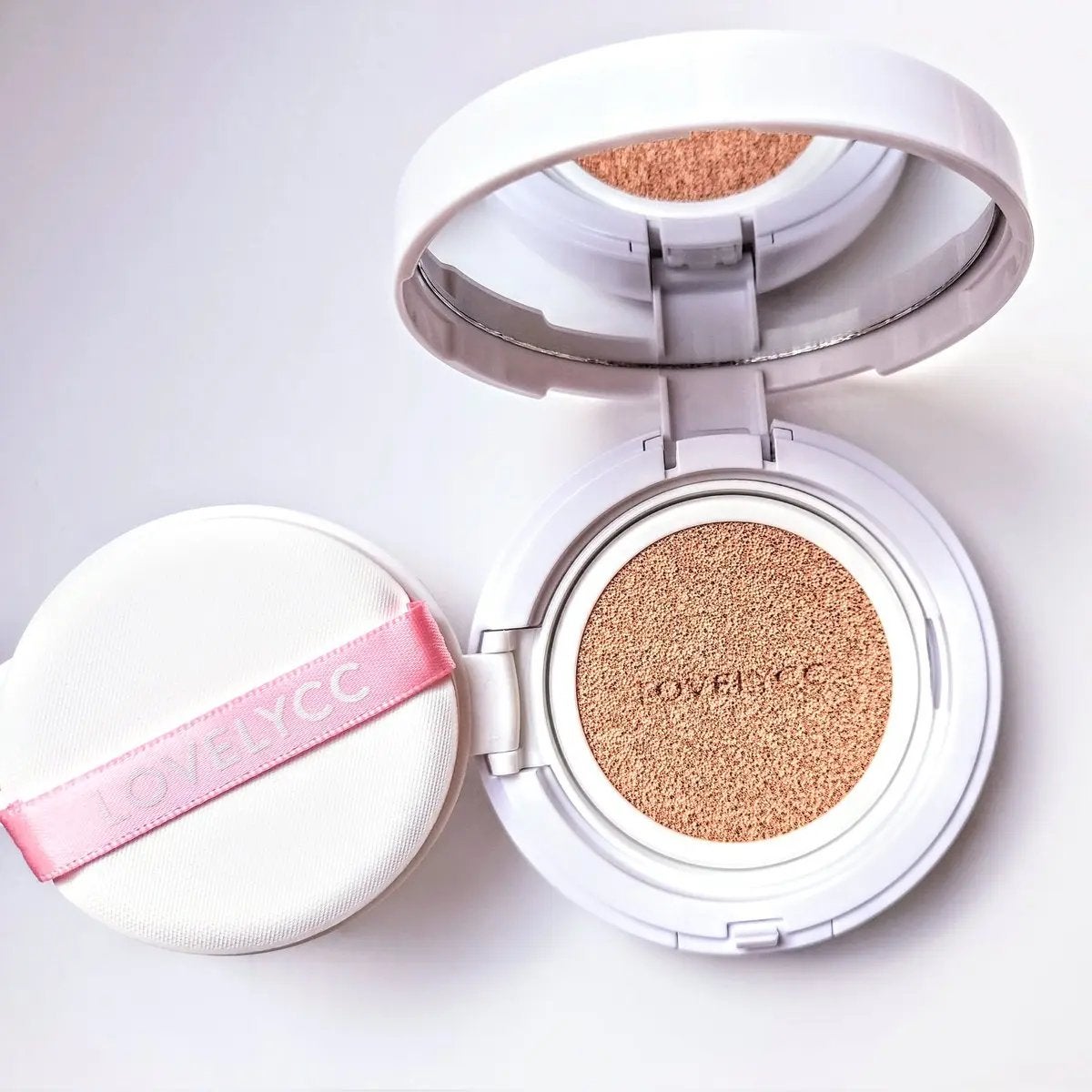 ピンクカバーエッセンスサンクッション/LOVELYCC/クッションファンデーションを使ったクチコミ(2枚目)