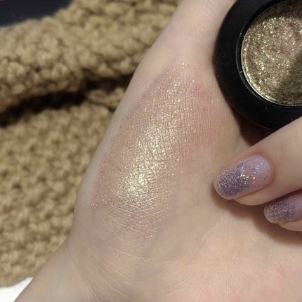 AnFeng on LIPS 「mac#fardpaupieresとても綺麗なEyeshado..」(4枚目)