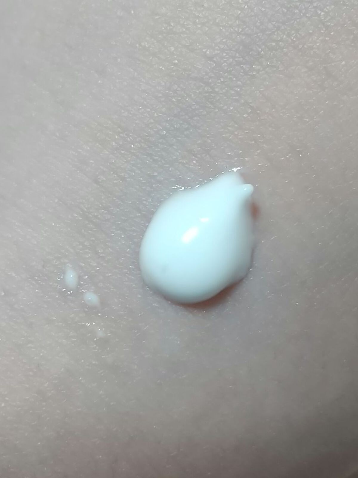 ヴァーベナ ボディローション/L'OCCITANE/ボディローションを使ったクチコミ（2枚目）