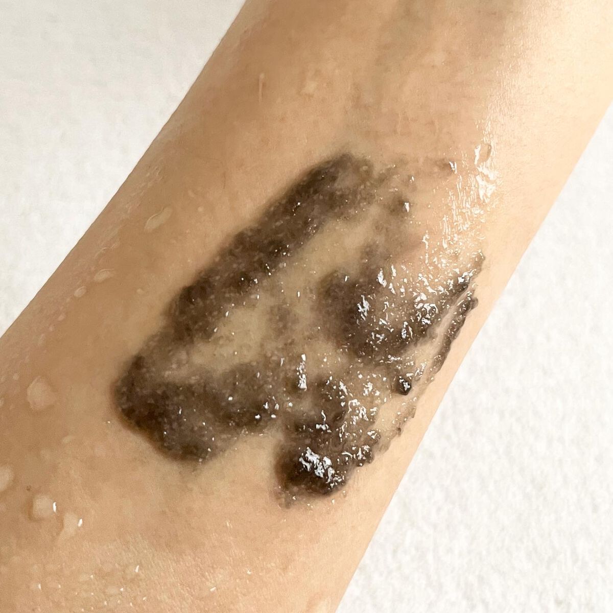 BLACK JELLY WASH（ブラックジェリーウォッシュ）/PLUEST/その他洗顔料を使ったクチコミ（3枚目）