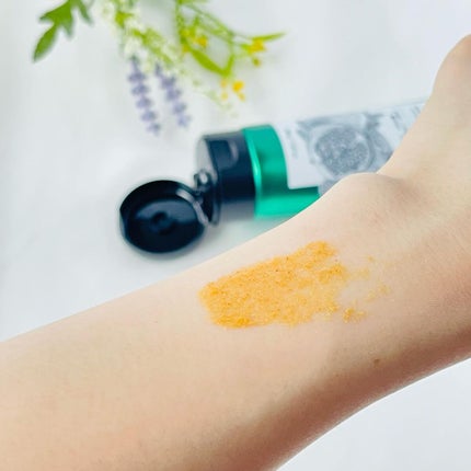 ボディスクラブオリジナル ザクロ /plu/ボディクリームを使ったクチコミ(3枚目)