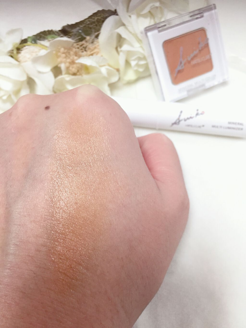 SUIKOミネラルマルチカラー 01 ピュアテラコッタ/SUIKO HATSUCURE/単色アイシャドウを使ったクチコミ（3枚目）