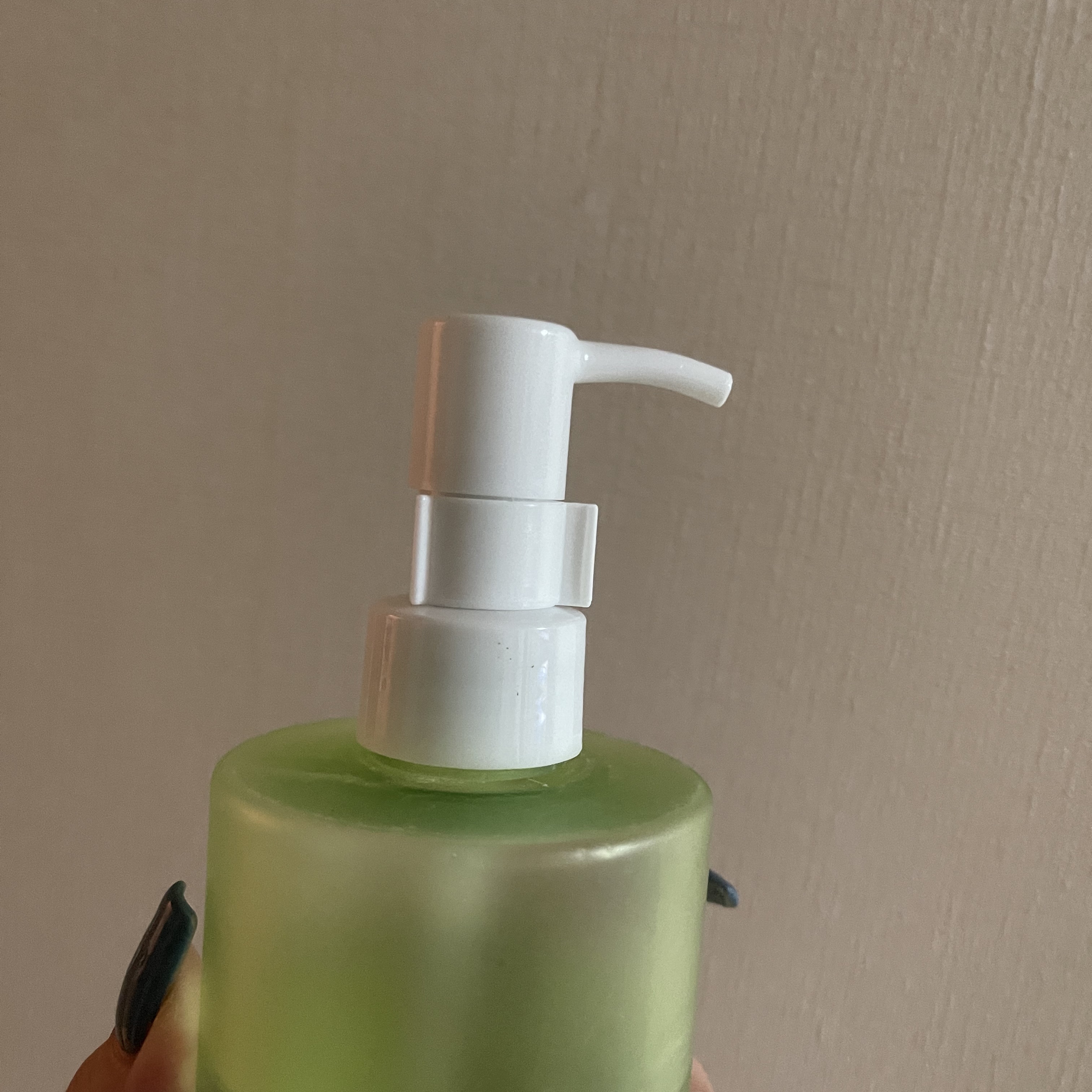 シカマイルドクレンジングオイル/VT/オイルクレンジングを使ったクチコミ（2枚目）