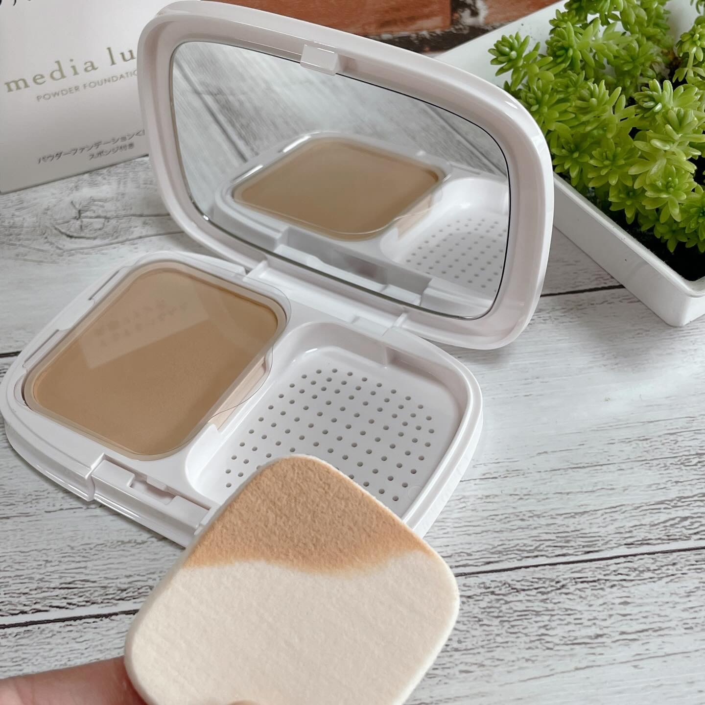 パウダーファンデーション 02 レフィル/media luxe/パウダーファンデーションを使ったクチコミ（3枚目）