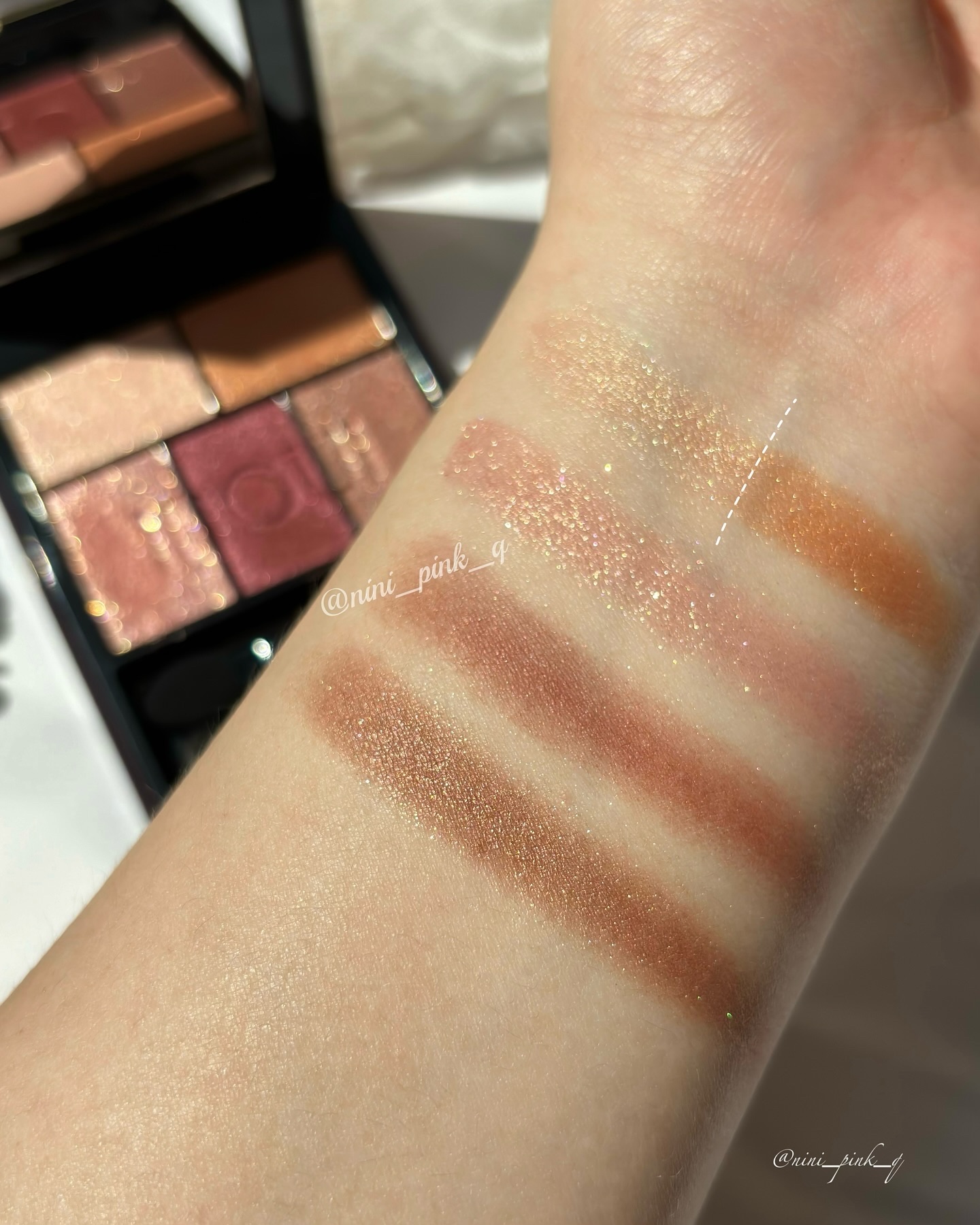 インウイ アイズ/INOUI/アイシャドウパレットを使ったクチコミ（3枚目）