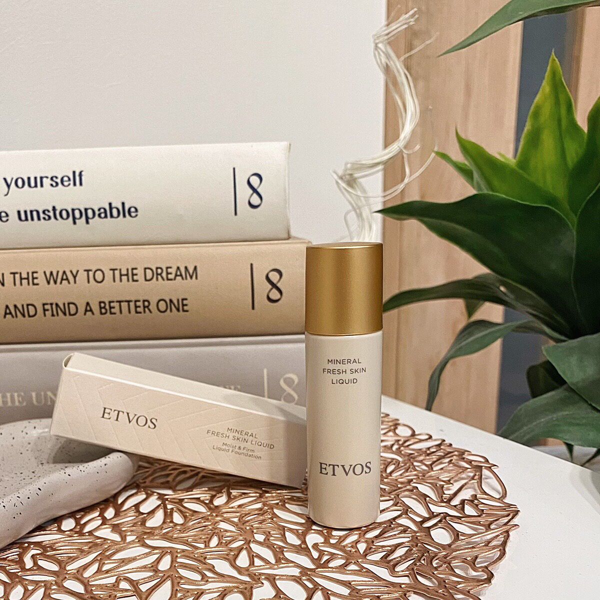 ミネラルフレッシュスキンリキッド/エトヴォス/リキッドファンデーションを使ったクチコミ(1枚目)