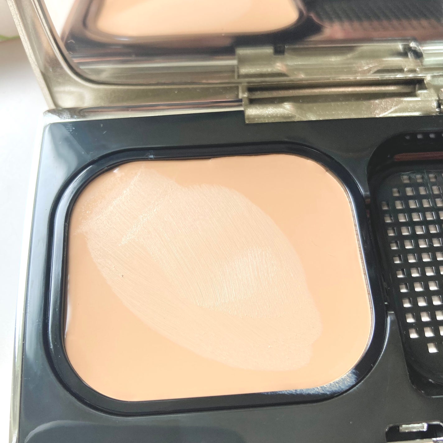 ブライトヴェール/ケサランパサラン/パウダーファンデーションを使ったクチコミ(4枚目)