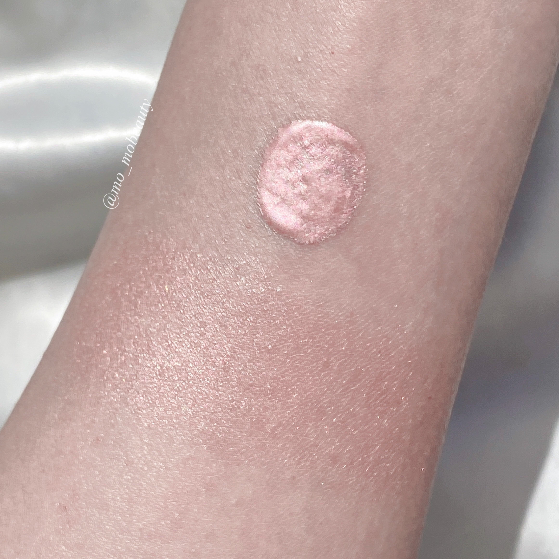 ディオールスキン フォーエヴァー グロウ マキシマイザー/Dior/ハイライトを使ったクチコミ（3枚目）