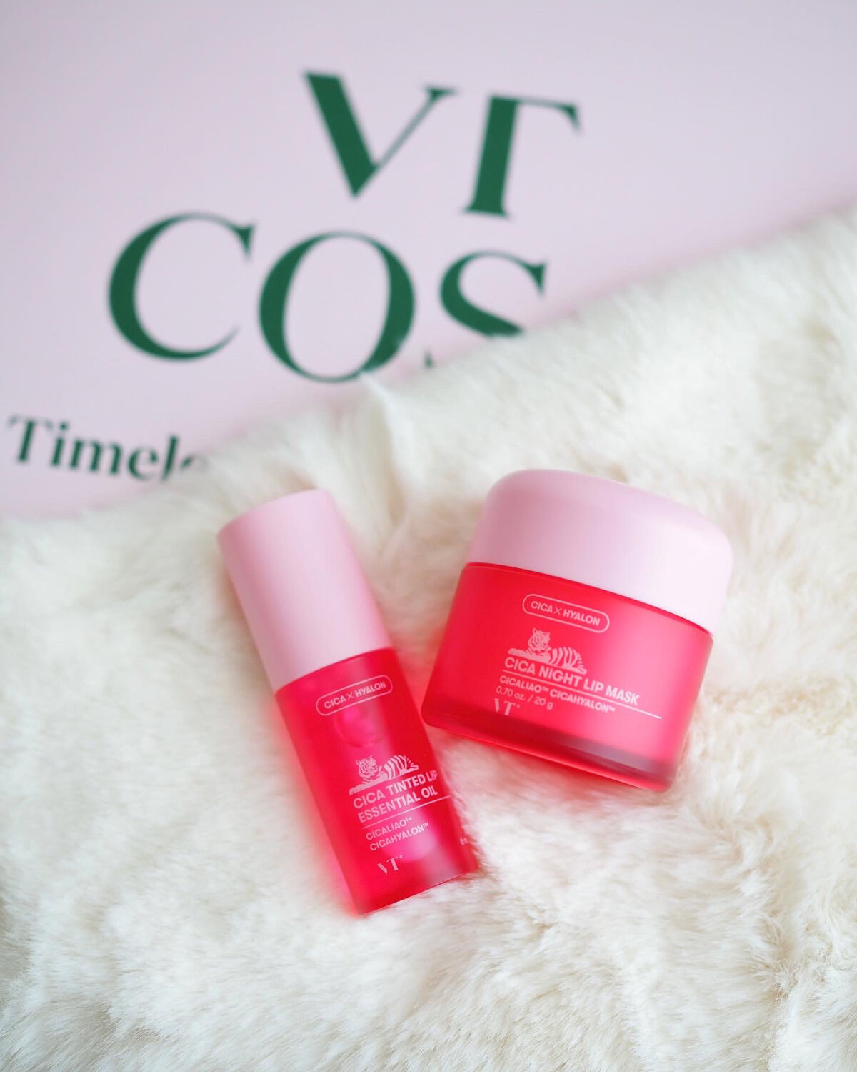 シカ ティンテッド リップ エッセンシャル オイル/VT/リップオイルを使ったクチコミ（3枚目）