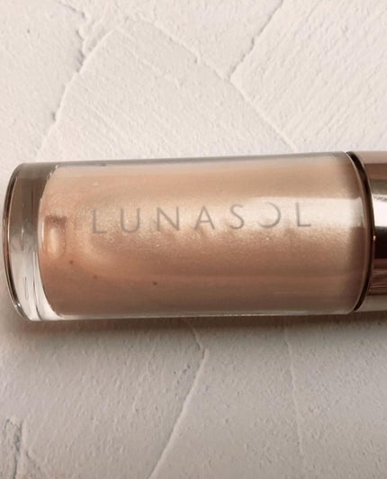 デューイベアブラッシュ EX03 Sunlit Breeze(限定)/LUNASOL/リキッドチークの画像