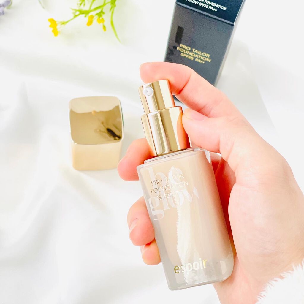 espoir ビーグローファンデーションのクチコミ「韓国コスメespoirのリキッドファンデーション✨
柔らかめのテクスチャーで伸びが良いので、厚.....」（3枚目）