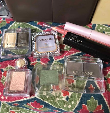 アイカラー/アーティストリー/アイシャドウパレットを使ったクチコミ(1枚目)