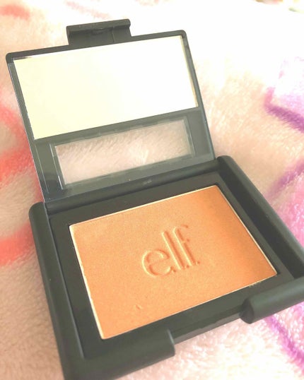 スタジオブラッシュ/e.l.f. Cosmetics/パウダーチークを使ったクチコミ(1枚目)