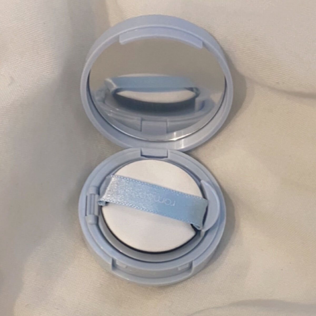 ベアウォータークッション/rom&nd/クッションファンデーションを使ったクチコミ（3枚目）