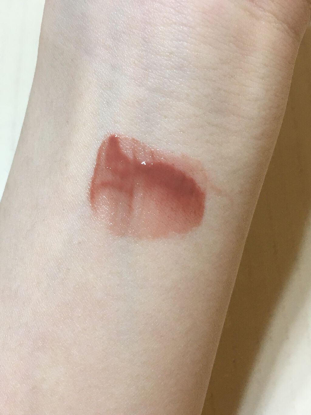 ジューシーラスティングティント/rom&nd/リップティントを使ったクチコミ(2枚目)