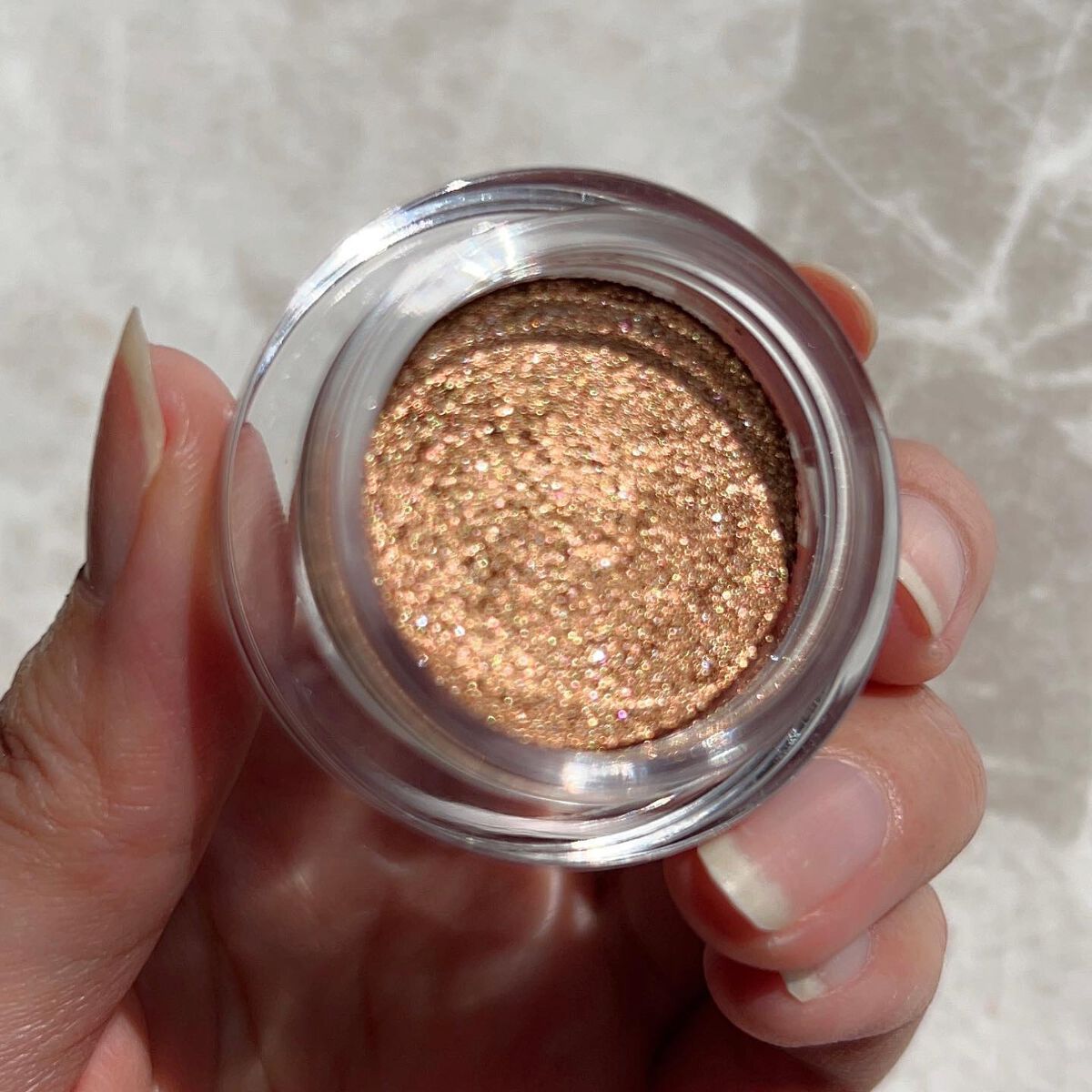 HOURGLASS  Scattered Light Glitter Eyeshadow/HOURGLASS/ジェル・クリームアイシャドウを使ったクチコミ（2枚目）