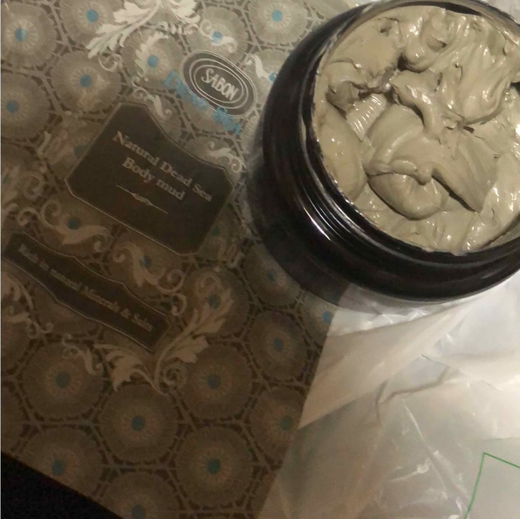 SABON  Dead Sea Natural Dead Sea Body Mudのクチコミ「サボン ナチュラル デッドシー ボディ マットです。
私は他の容器に入れ替えて使っています。
.....」（1枚目）
