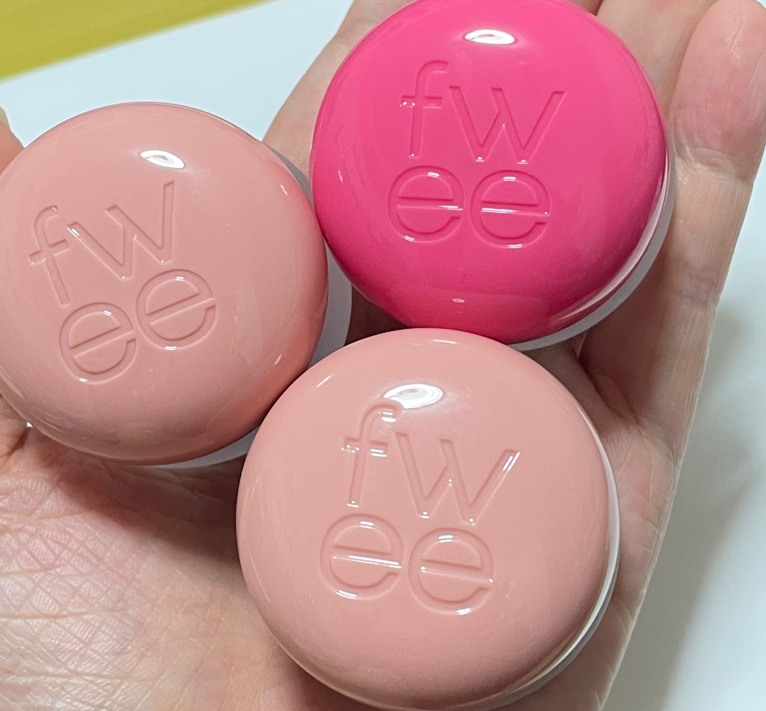 リップアンドチーク ブラーリープリンポット/fwee/口紅を使ったクチコミ（3枚目）