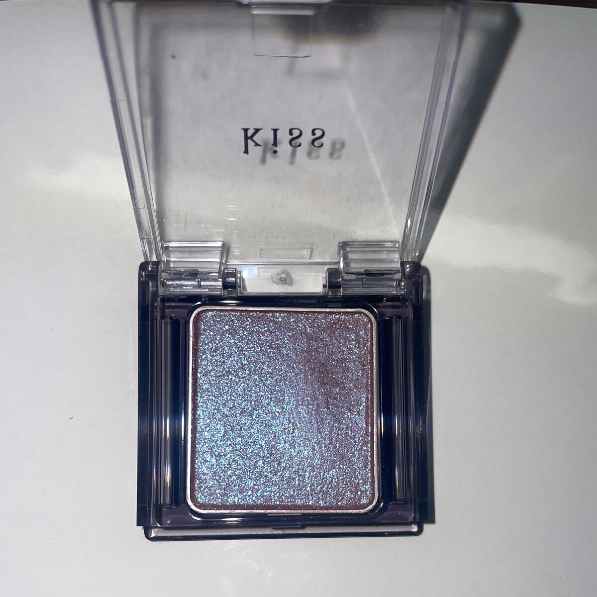  シアー グリッターアイズ/KiSS/単色アイシャドウを使ったクチコミ（3枚目）