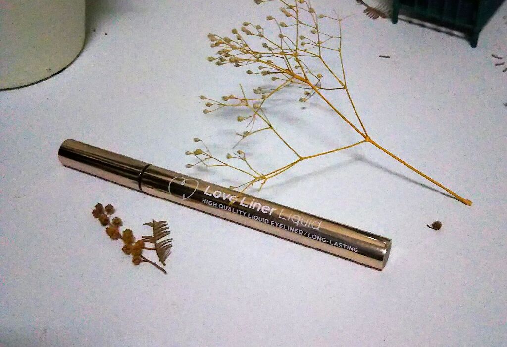 ラブ・ライナー リキッドアイライナーR3/ラブ・ライナー/リキッドアイライナーを使ったクチコミ(1枚目)