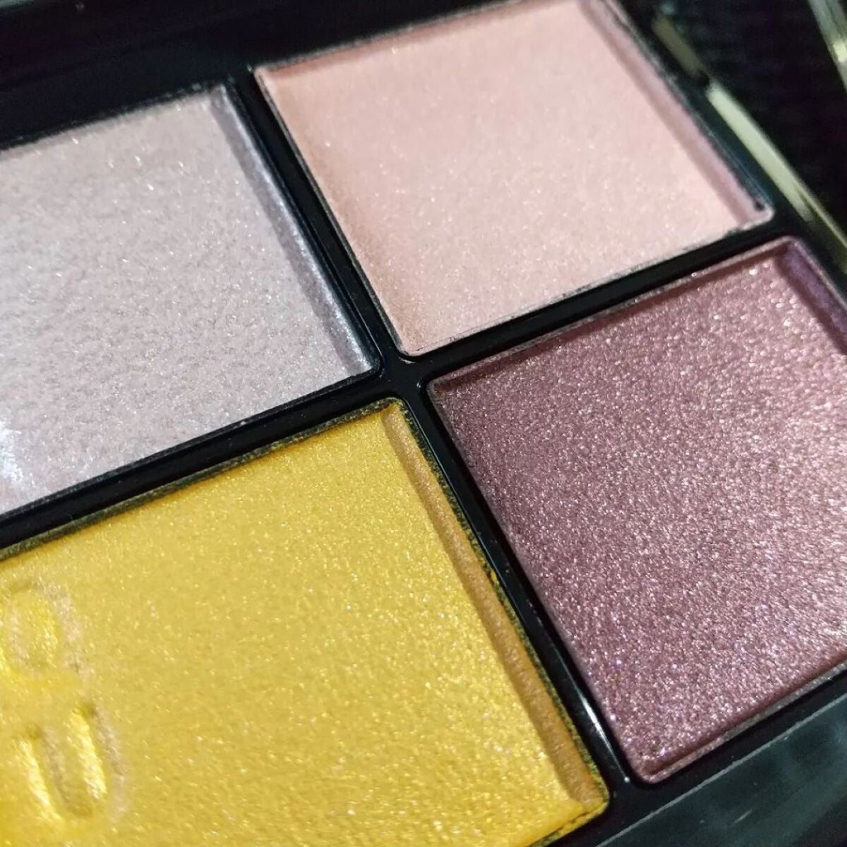 シグニチャー カラー アイズ/SUQQU/アイシャドウパレットを使ったクチコミ(3枚目)