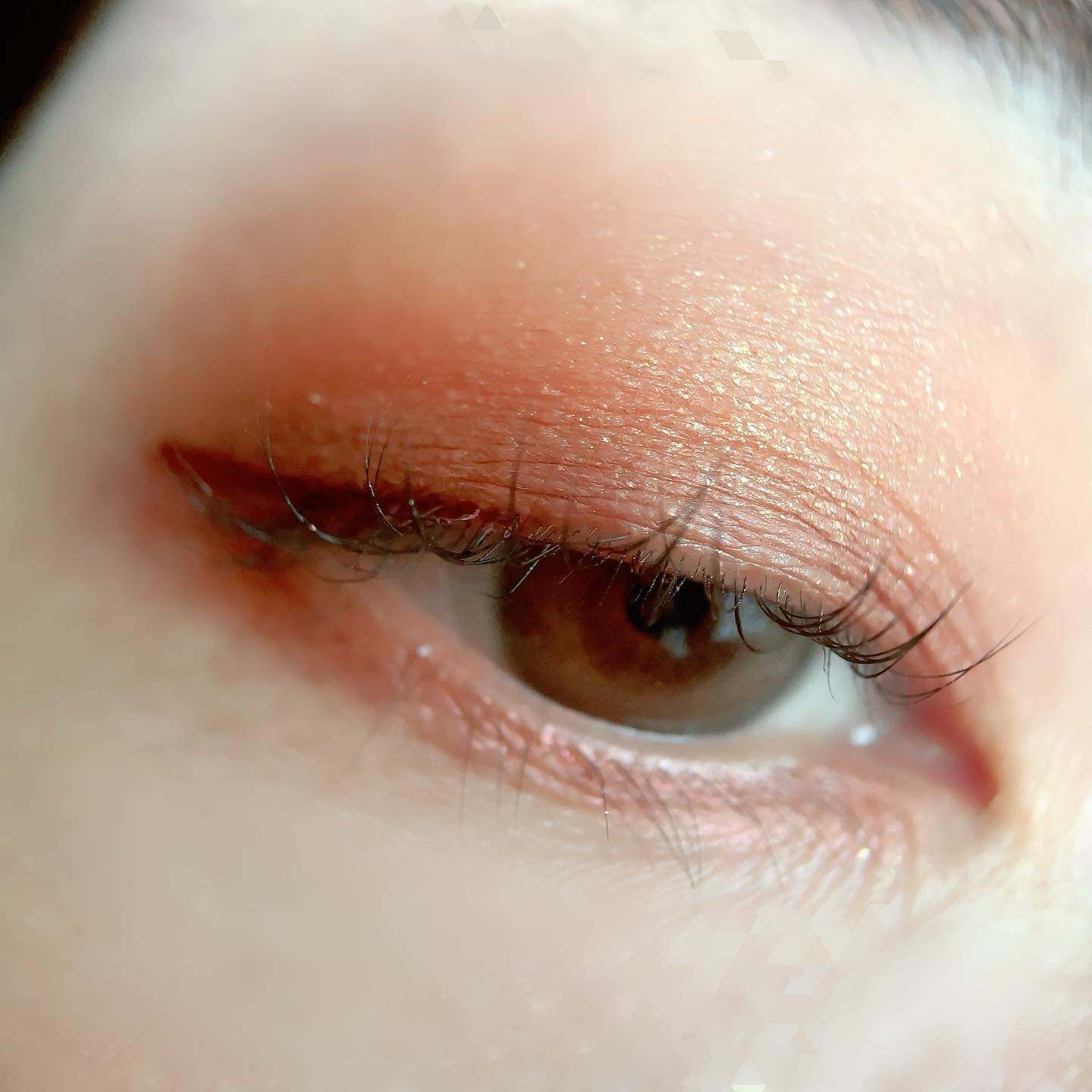 スモール アイシャドウ ブージー ベイブ(限定)/M・A・C/単色アイシャドウを使ったクチコミ（3枚目）