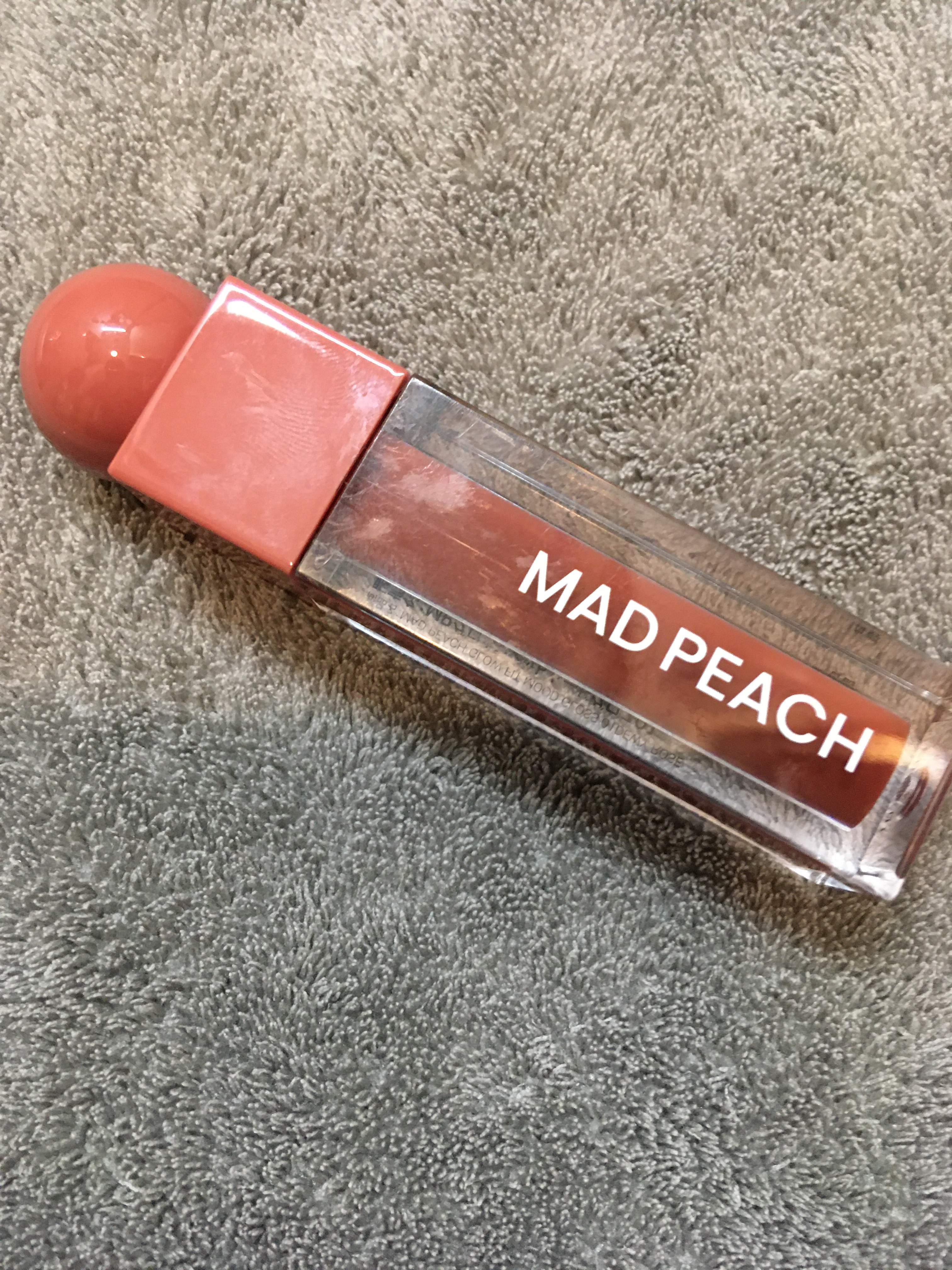 マッドピーチグロウフィットムードグロス 01 DEWY ROSE/MAD PEACH/リップグロスを使ったクチコミ（1枚目）